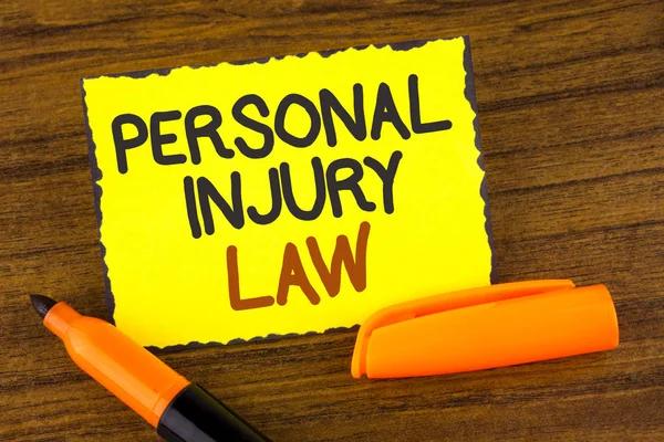 Personal Injury Lawyer With Strong Trial Experience